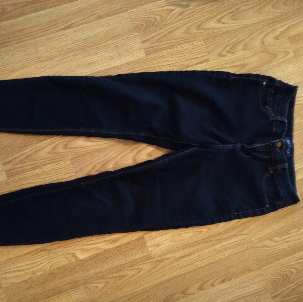 Dark wash blue spice skinny jeans
